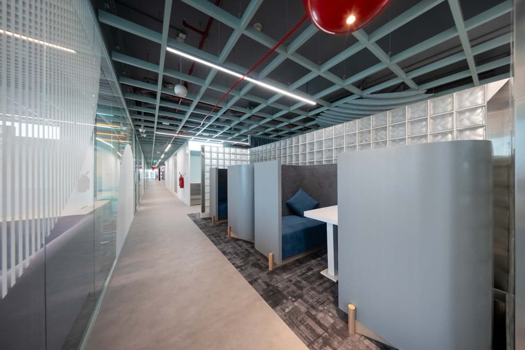 Hot desks